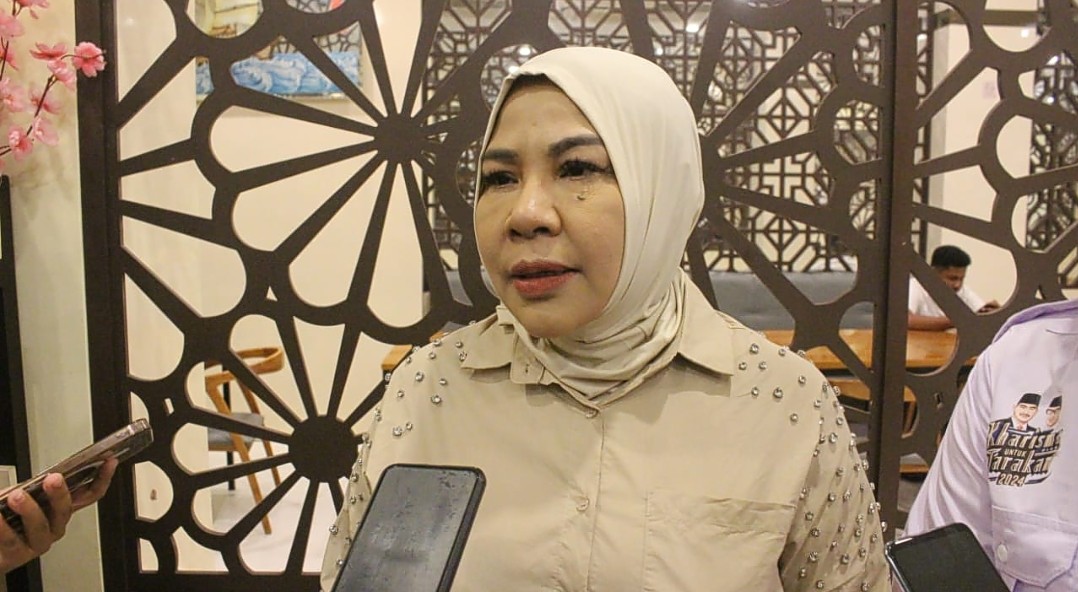 Rahmawati Tegas Dukung Kharisma: Kotak Kosong Omong Kosong