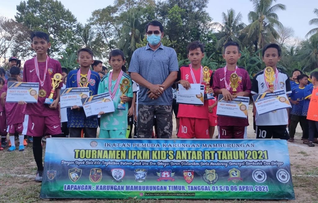 Gubernur Berharap Lahir Bibit Unggul di Sepakbola U12 Antar RT