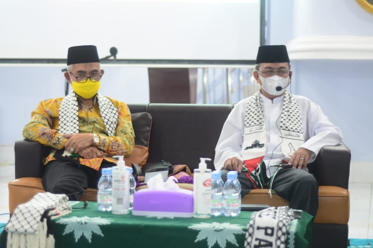 PWM Kaltara Kumpulkan Rp 85,7 Juta Donasi Untuk Palestina, Ust Syamsi Sarman Lelang Syal Andalan