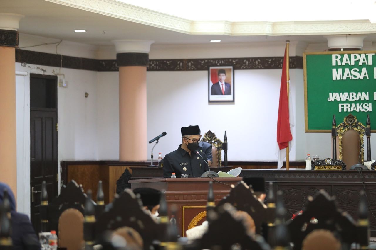 Penyampaian Jawaban Pemkot Atas Pembentukan Perda Tata Ruang Kota Tarakan yang Baru