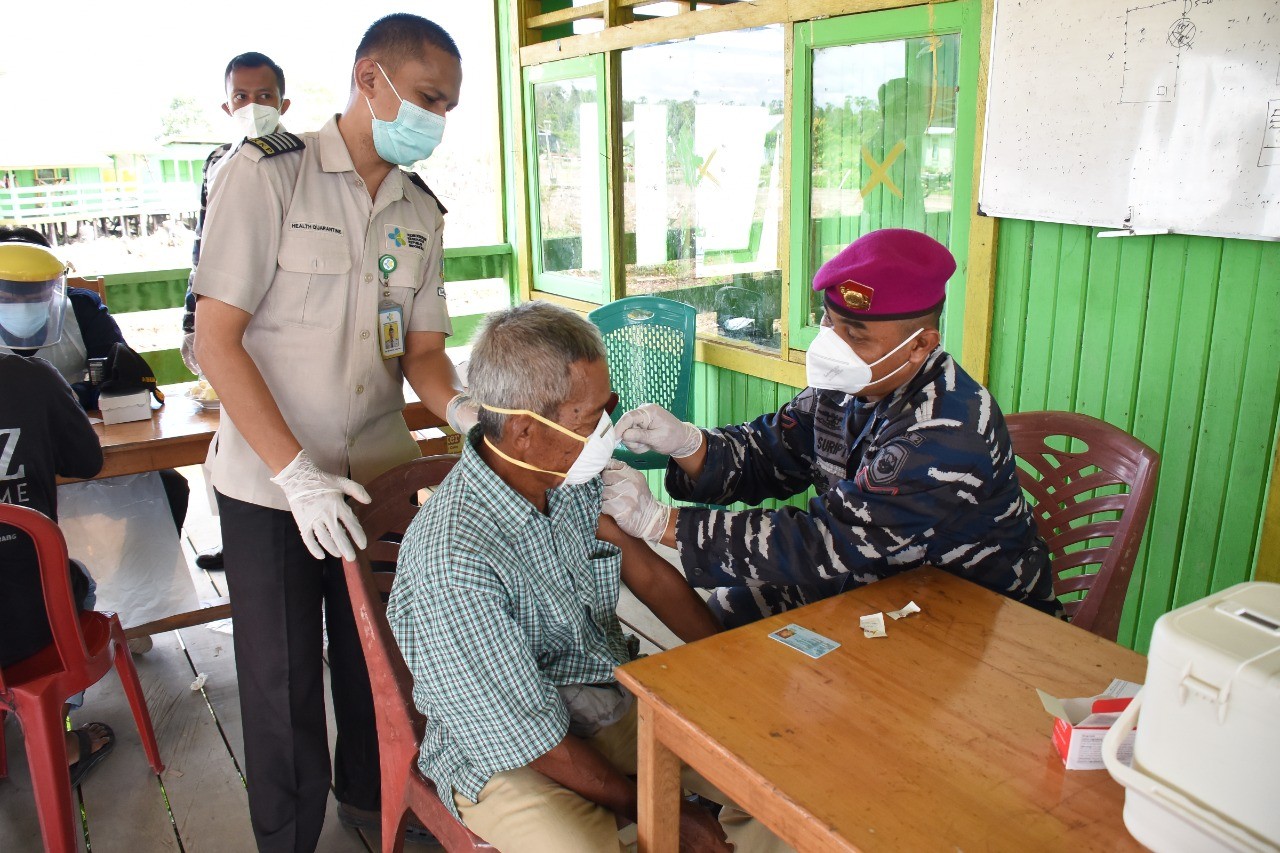 Vaksinasi Menyasar Wilayah Transmigrasi