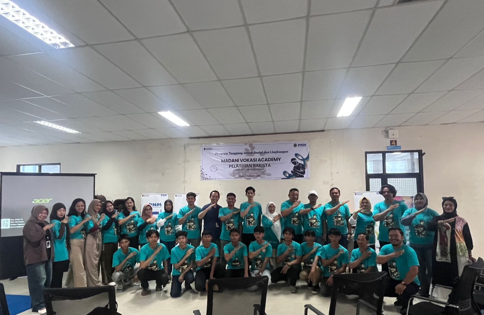 PNM Cabang Tarakan Gelar Pelatihan Barista Melalui Program TJSL, Perkuat Kolaborasi Kembangkan UMKM Lokal.