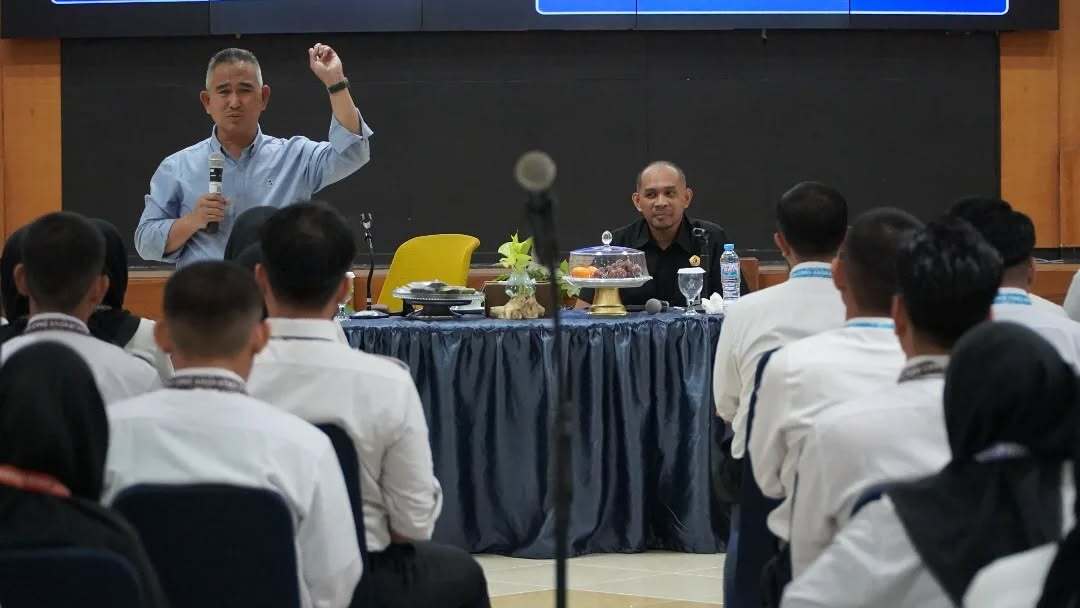 Wali Kota Tarakan Jadi Narasumber Ceramah Profesional ASN di Makassar