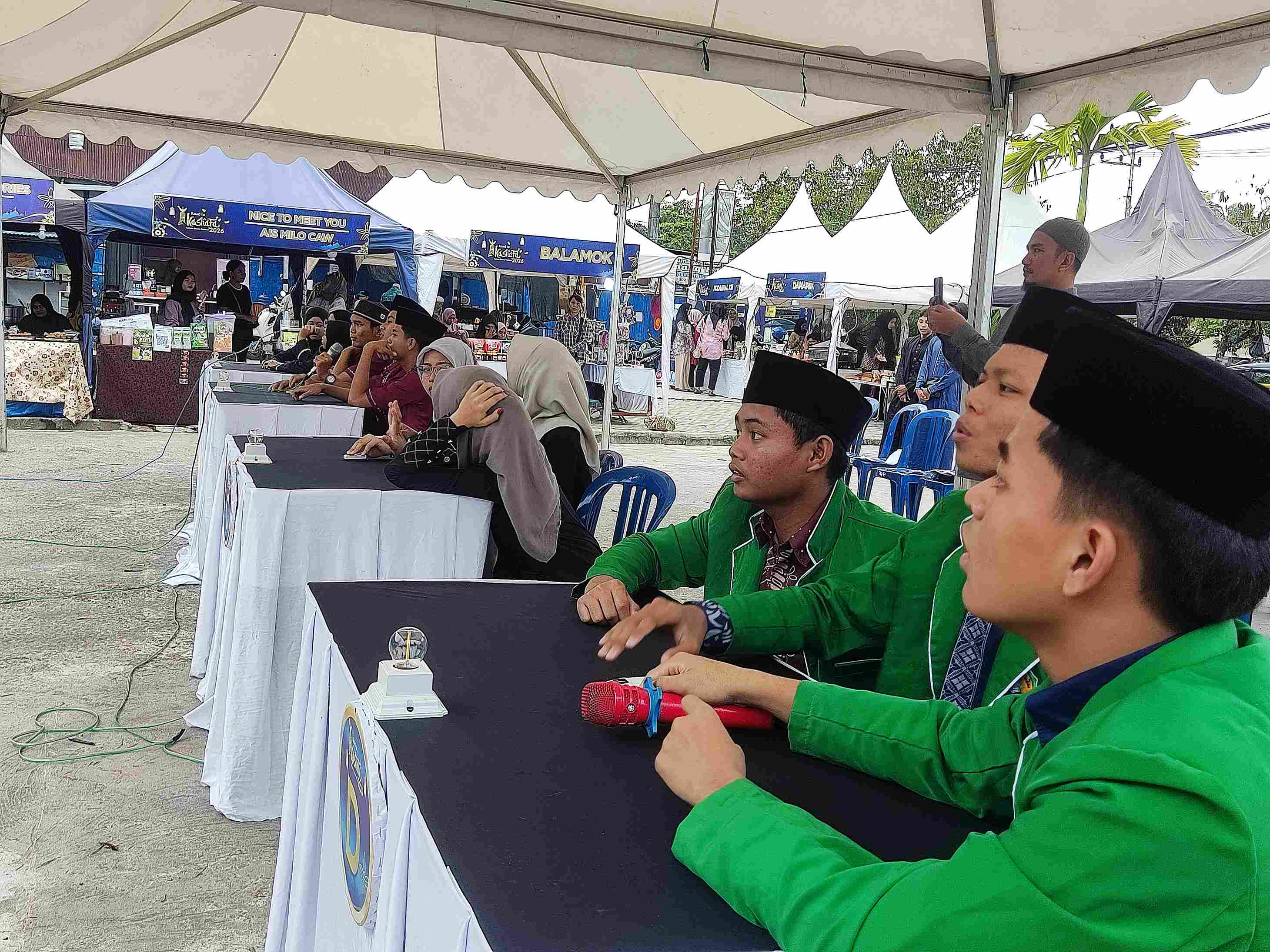 Hari Kedua Festival Ramadhan, Lomba Cerdas Cermat SMA Berlangasung Sengit