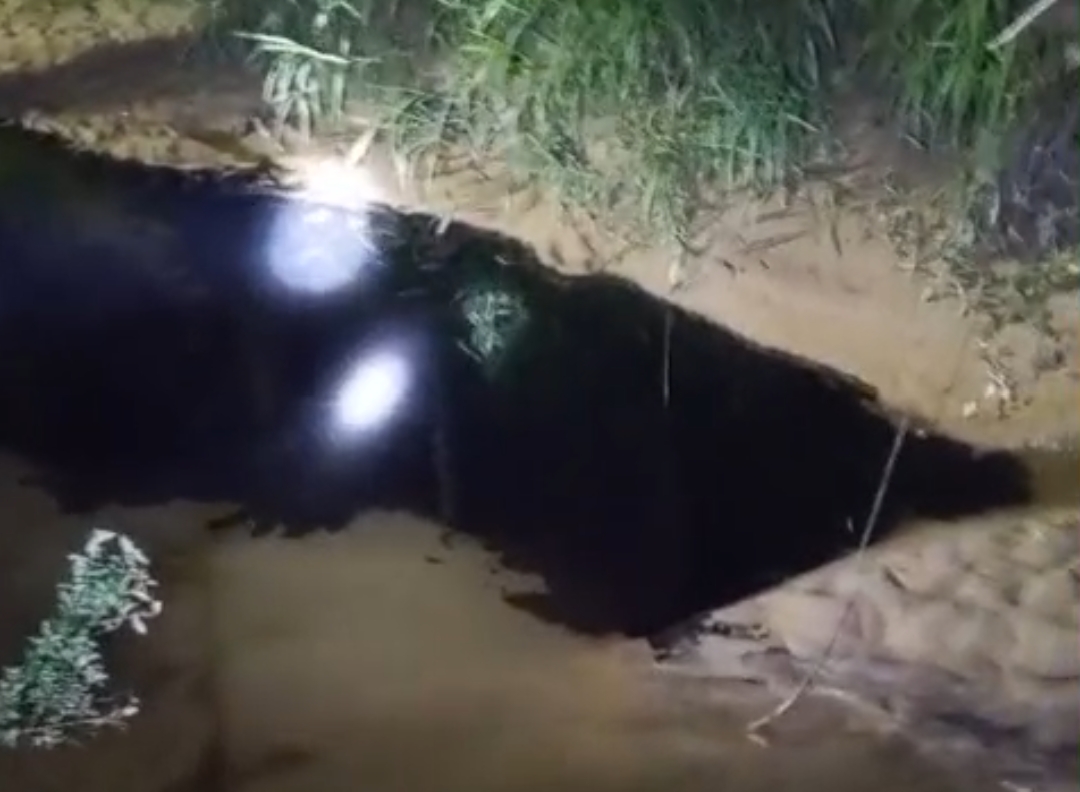Pencemaran Oli di Sungai Sesanip, Ribuan Pelanggan PDAM Tarakan Terdampak