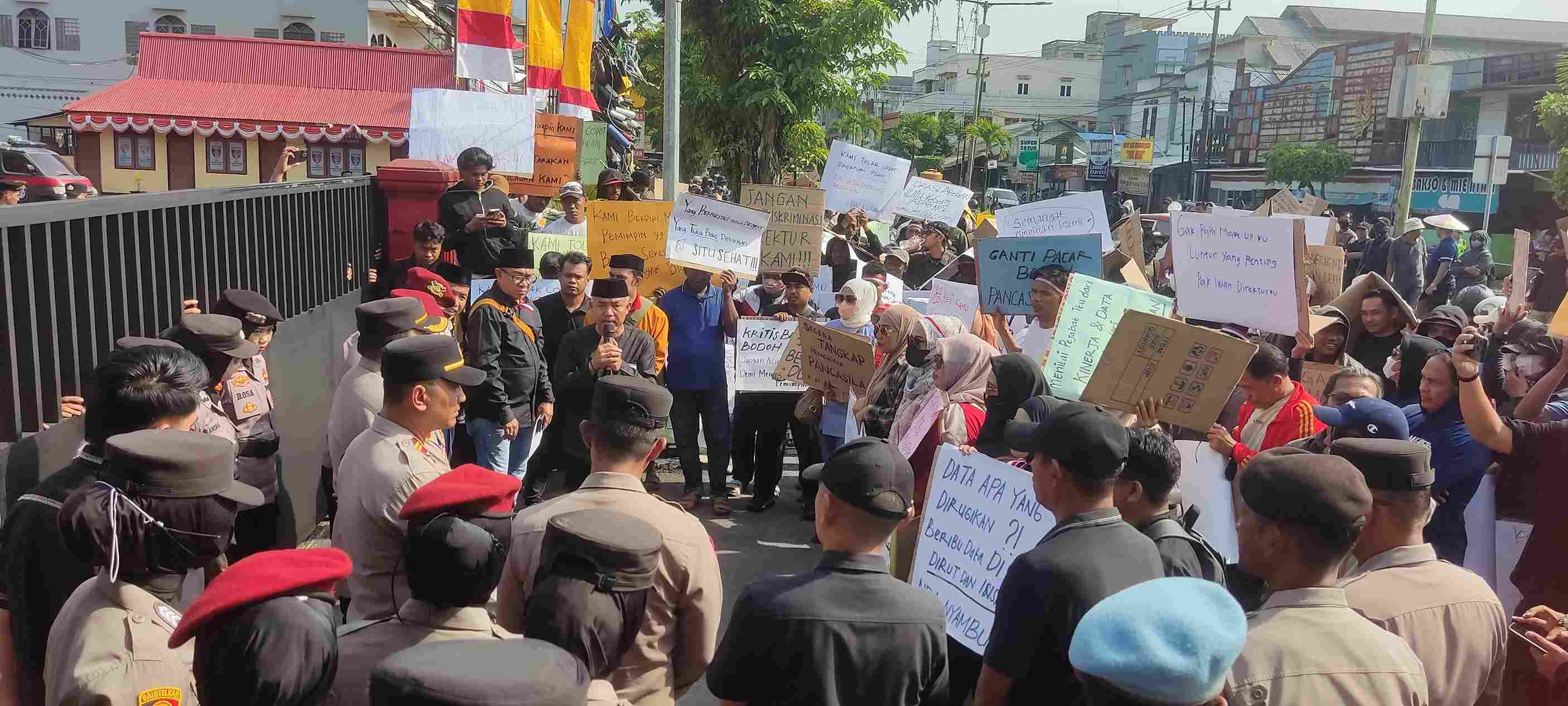 Warga Sampaikan Aspirasi ke Polres Tarakan