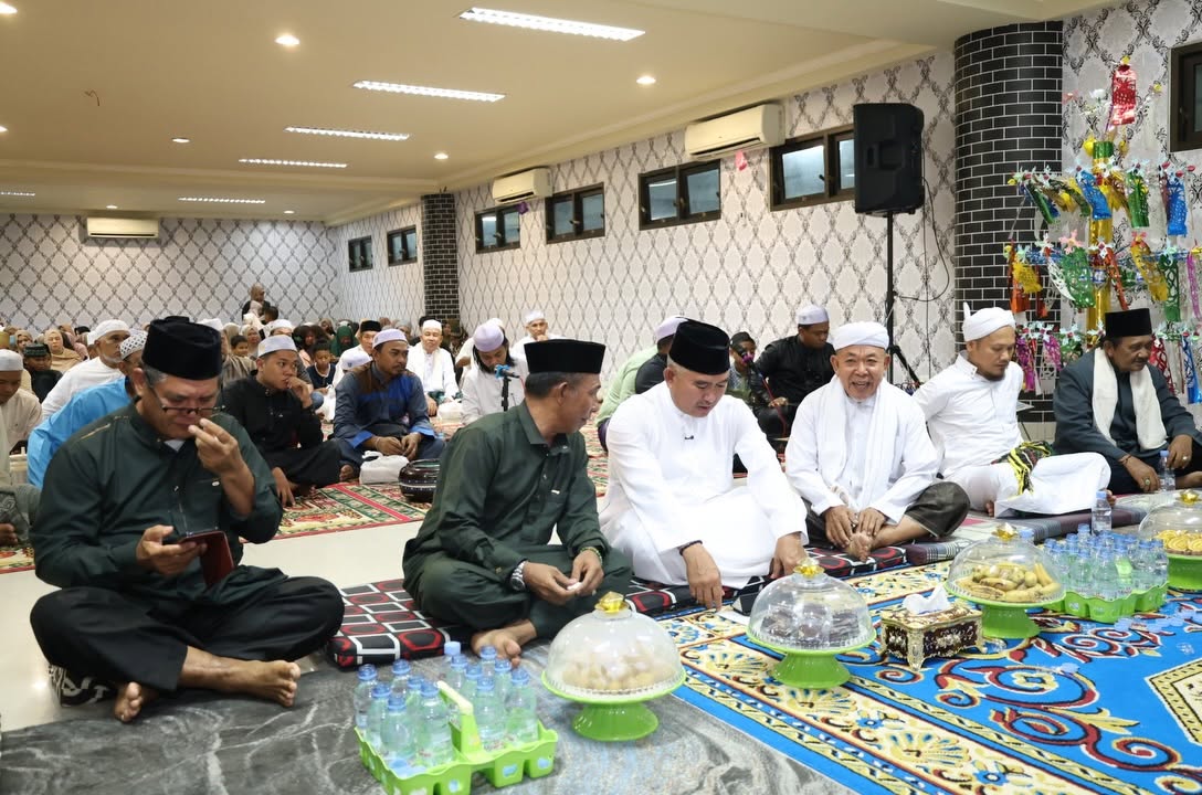 Wali Kota Tarakan Hadiri Maulid Arbain Malam ke-40