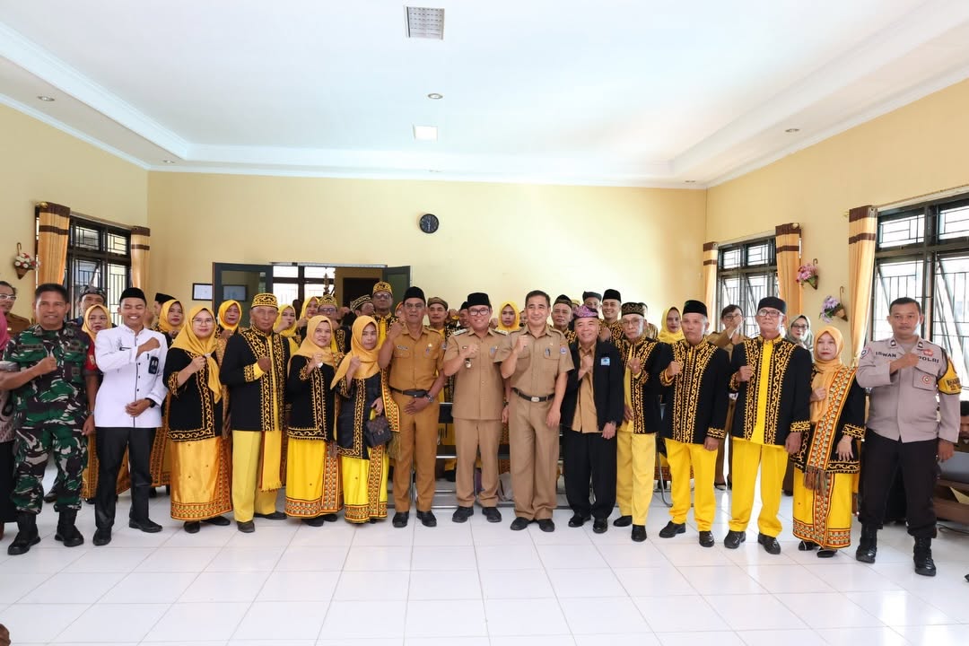 29 Ketua RT Selumit Pantai Dikukuhkan untuk Periode 2026–2031